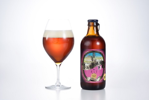 02-109_格別なビールで特別なひとときを「雲海麦酒アルト３本セット」～夏がくる。地ビールが手を広げて待っている。～
